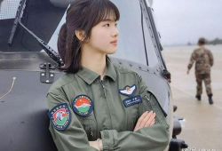 空姐爆料迟重瑞视频在线观看,迟重瑞视频幕后真相，在线观看引发热议