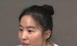 刘亦菲爆料导演视频