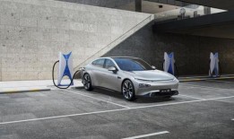 农村小鹏被爆料了吗视频,揭秘背后真相